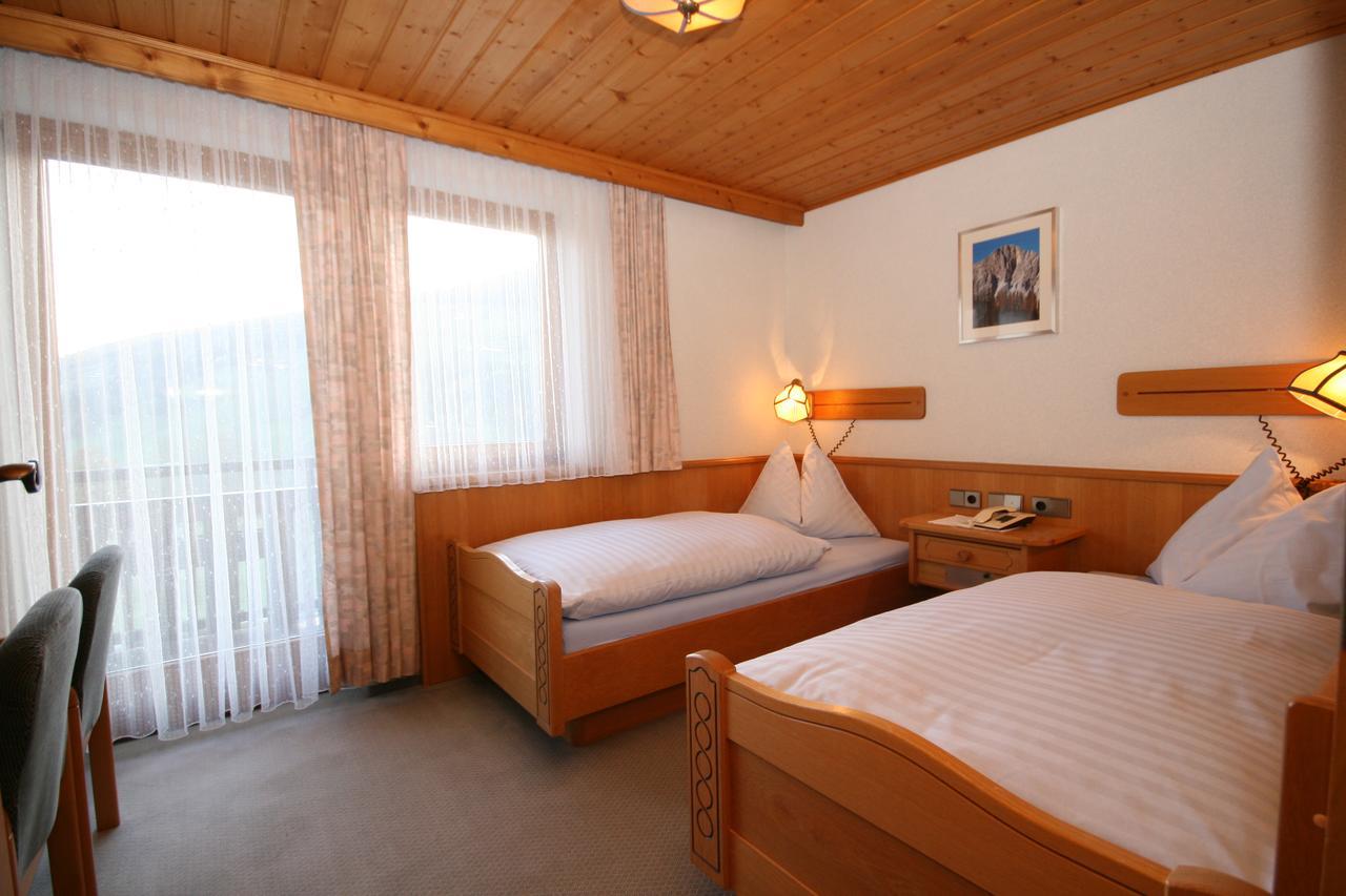 Hotel-Cafe Perner Шладминг Экстерьер фото