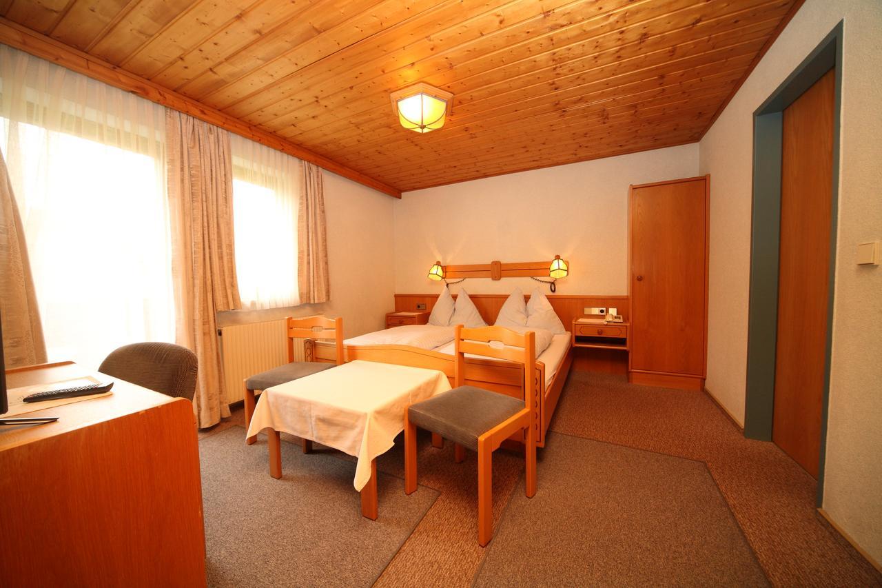 Hotel-Cafe Perner Шладминг Экстерьер фото